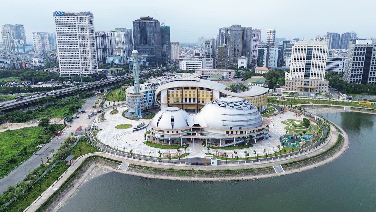 khách sạn gần cung thiếu nhi hà nội